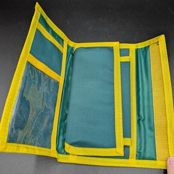 Vintage Oregon Ducks Wallet Mens Gunther Green Yellow Nylon Tri fold Pockets - Picture 7 of 15